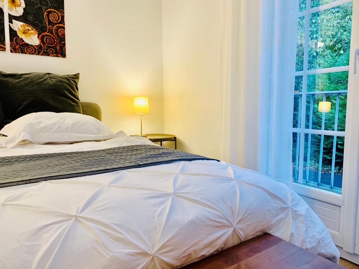 Parc De Buc Bed and Breakfast Buc  Buitenkant foto